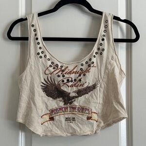 Forever 21 Cream Graphic Crop Top